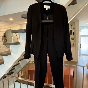 Hugo Boss Elegant Black Women's Pantsuit